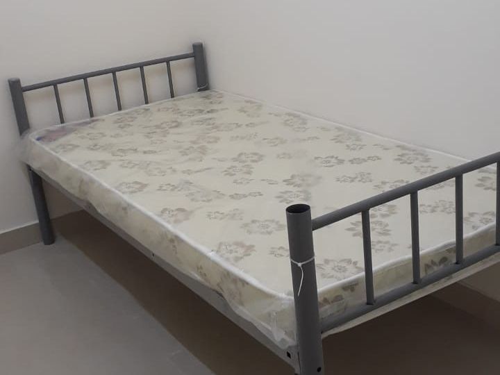 BED SPACE FOR MALES IN BUR DUBAI